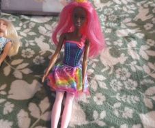 Dreamtopia pink hair barbie doll