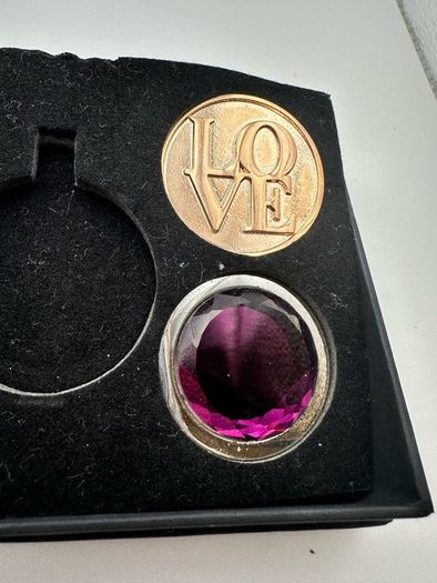 Mi Moneda Type Necklaces