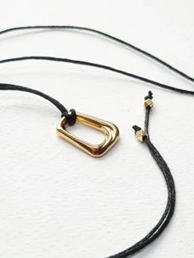 necklace gold