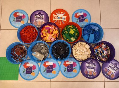 Lego - Lots of Buckets by Colour - Free Form
