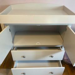 baby changing unit and press n drawers