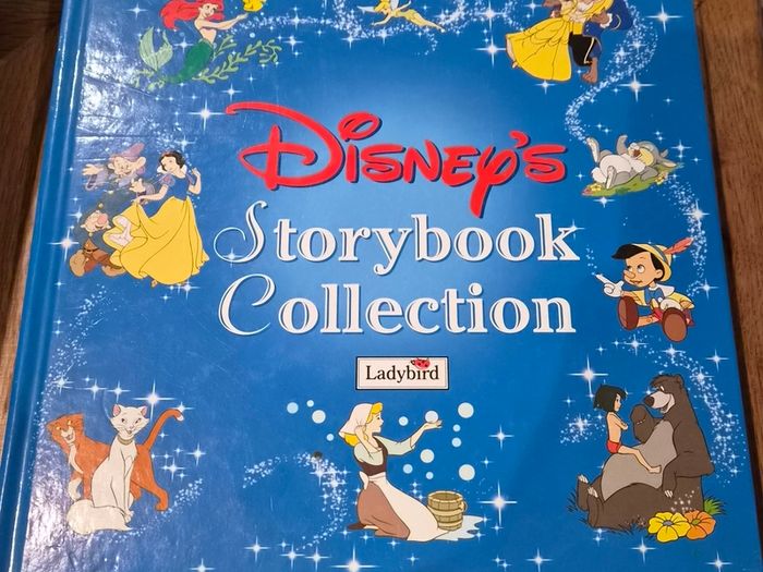Disney books x 5