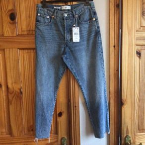 Bnwts Mango Ladies blue denim cropped frayed jeans size 12 including post