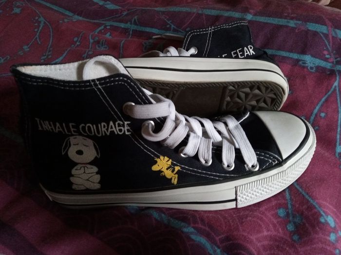 Snoopy and woodstock yoga high tops - size 37