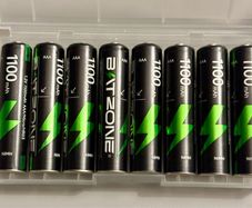 BATZONE 8 x AAA Rechargeable Batteries, Ni-MH 1100mAh High Capacity AAA Battery, 1200 Tech Ni-MH Batteries, Low Self-discharge 1.2V AAA, with Battery Protection Box