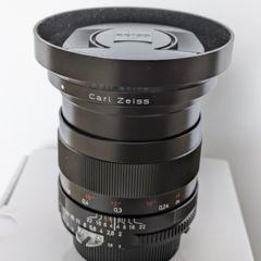 Zeiss Distagon 28mm f2.0 ZF