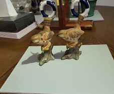 Bird figurines