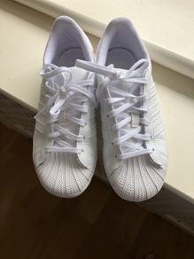 Adidas girl trainer UK 2