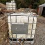 Two 1000 litre IBC water tanks Image 2