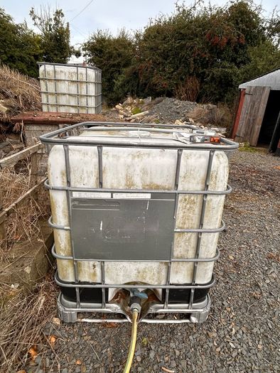 Two 1000 litre IBC water tanks