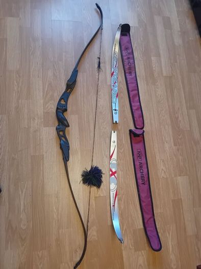 Recurve bow + 2 limb sets