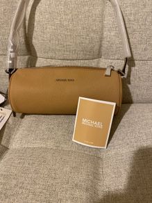 New Michael Kors Barrel bag