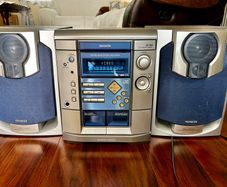 Aiwa vintage hi-fi 3 cd player tape cassette radio vide