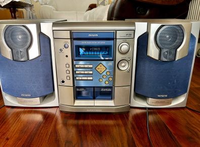 Aiwa vintage hi-fi 3 cd player tape cassette radio vide