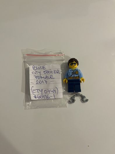 Lego City Police Officer minifigure