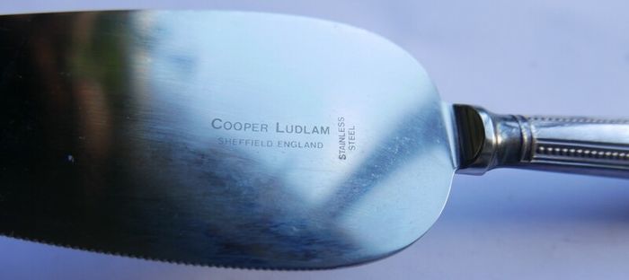 Vintage Sheffield Cooper Ludlam CAKE SLICE