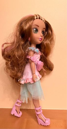 "Be Kind"  Ivy Doll by Jada Toys (15 Inches Tall)