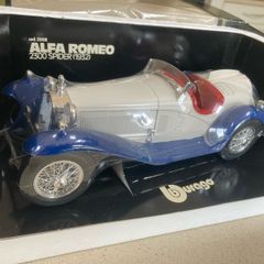 Alfa Romeo 2300 Spider 1932 scale 1/18 Burago year 1983