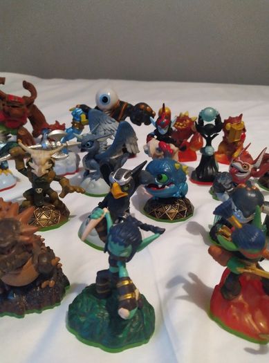 Skylanders figures