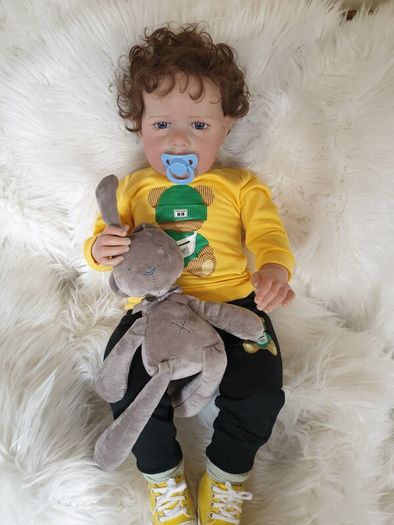 Reborns By Laura.  Huge, Heavy, 28inch 7/2 Lb Reborn Doll.   Welcome To View