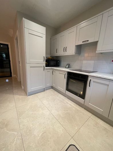 Modern Integrated Kitchen For Sale