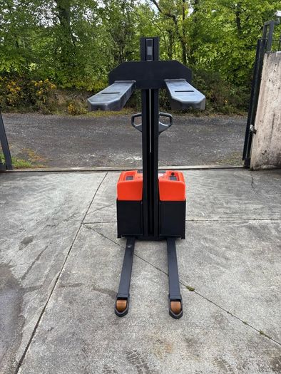 Toyota battery stacker