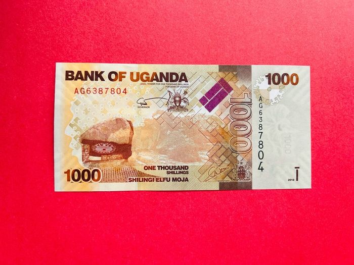 Uganda  1000  Shillings  2010  Pick 49a   ( Uncirculated )