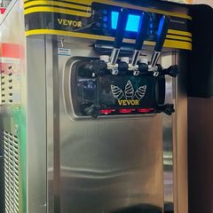 Ice Cream Machine (Dual Hopper)