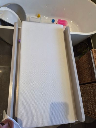 Baby elegance Ollie changing table
