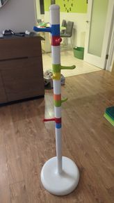 Kids coat hanger