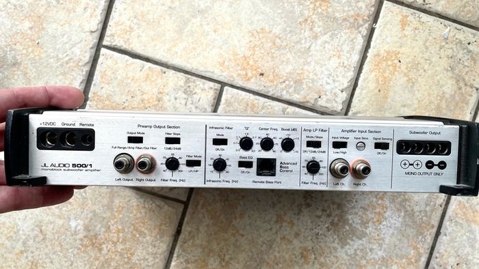 JL Audio 500/1
