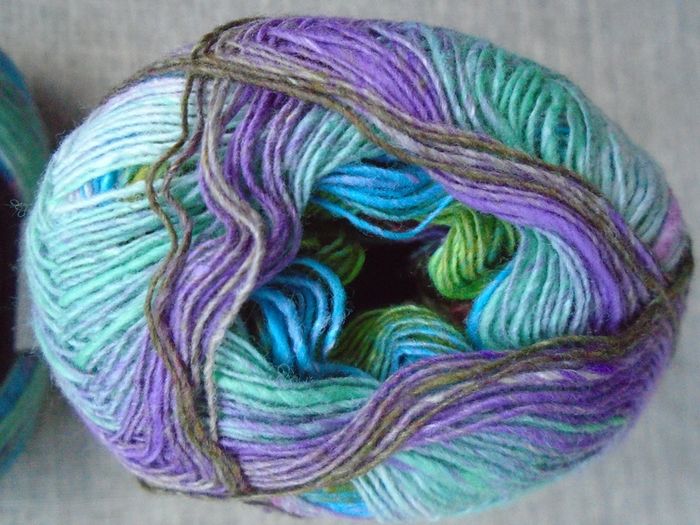4 x 50g balls Noro Sekku, Knitting .crochet. craft supplies, Lace weight yarn, 2 ply yarn