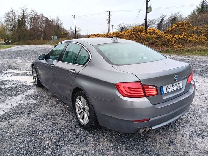 BMW 5-Series 2012