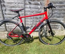Hybrid bike boardman 8.6 as new with extras