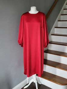 CurveWow red satin shift dress, Size 18, BNWT