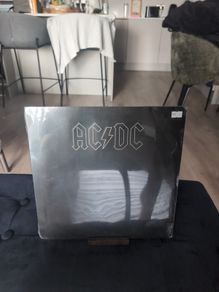 AC/DC - Back In Black (LP, Album, RE, RM) Vinyl