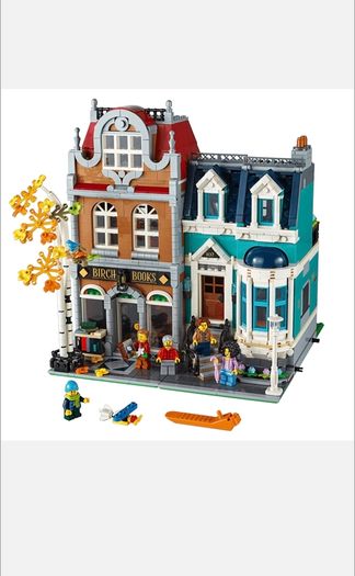 Retired Lego 10270 Bookshop - Brand New - Open Box