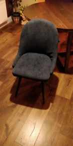 4 dining room chairs