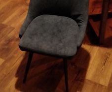4 dining room chairs