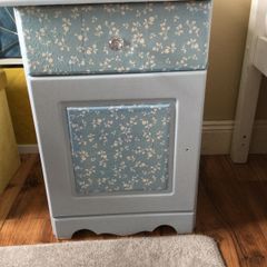 Bedside locker