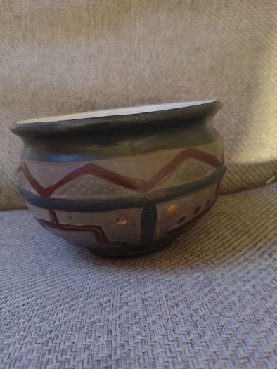 Ceramic bowl