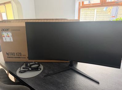 Acer Nitro XZ0 34" Curved Gaming Monitor