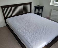 King size bed