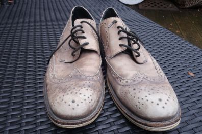 Kenneth Cole mens off white leather shoes