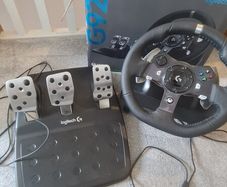 LogitechG920 Driving Force Racing wheel for Xbox