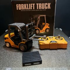 Sealed 1:64 RC Forklift Truck Pallet Accessories
