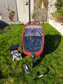 Hamax Outback Twin Child Bike Trailer and Baby insert