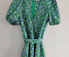 Ladies wrap top