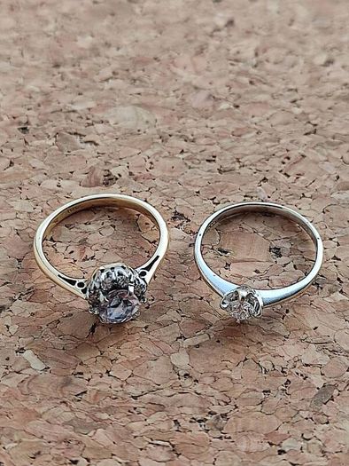 Small size: 18 CT Gold Diamond ring 450 euro and  18 CT Diamond, Iolite ring 450 euro