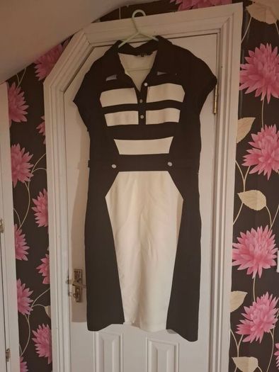 Size 16 dress.